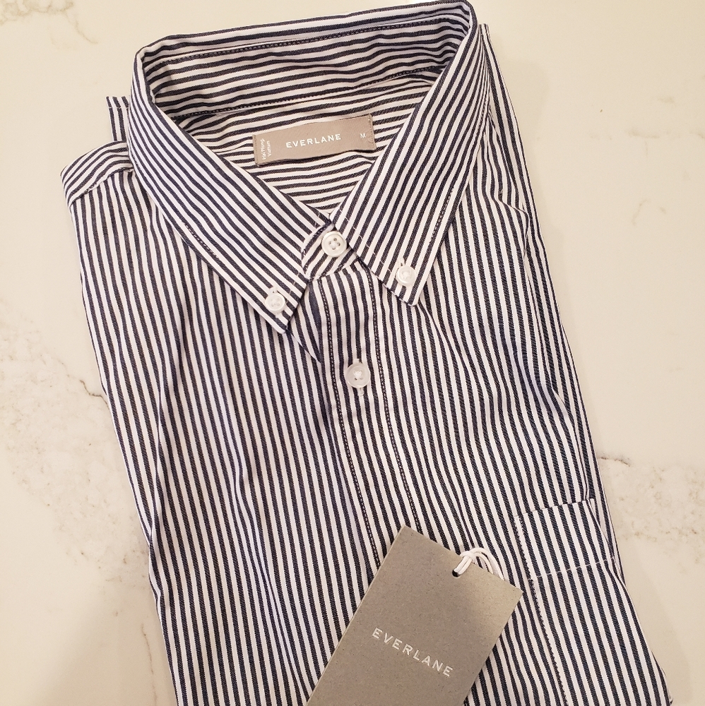 Everlane The Air Oxford Short Sleeve Shirt